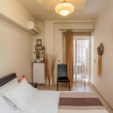 Downtown In Chania Apartamento *