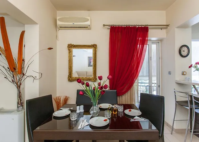 Downtown In Chania ハニア